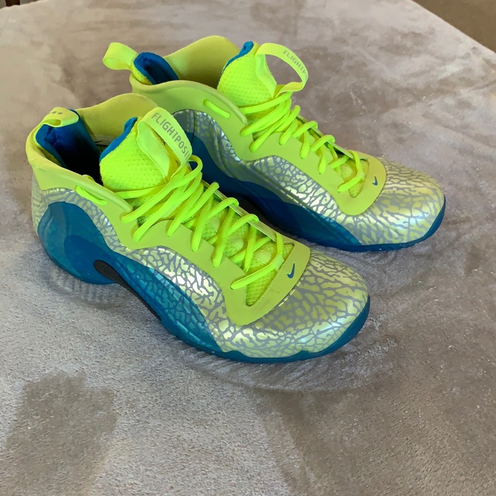 Nike Air Flightposite Volt Blue Foam